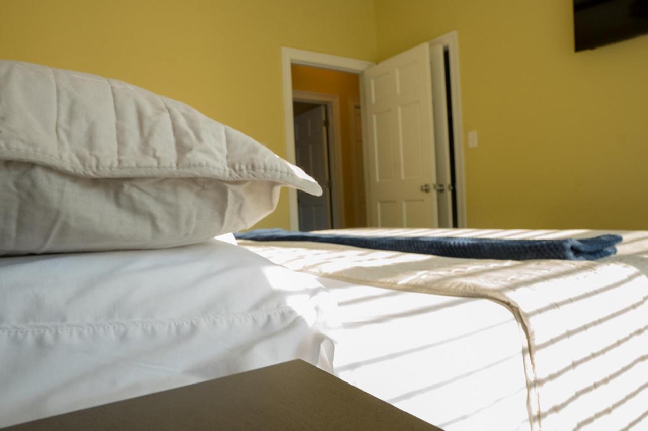 Serene 3Br Apartment 4Tvs Free Wi-Fi & Parking -E- Moss Point Exteriér fotografie