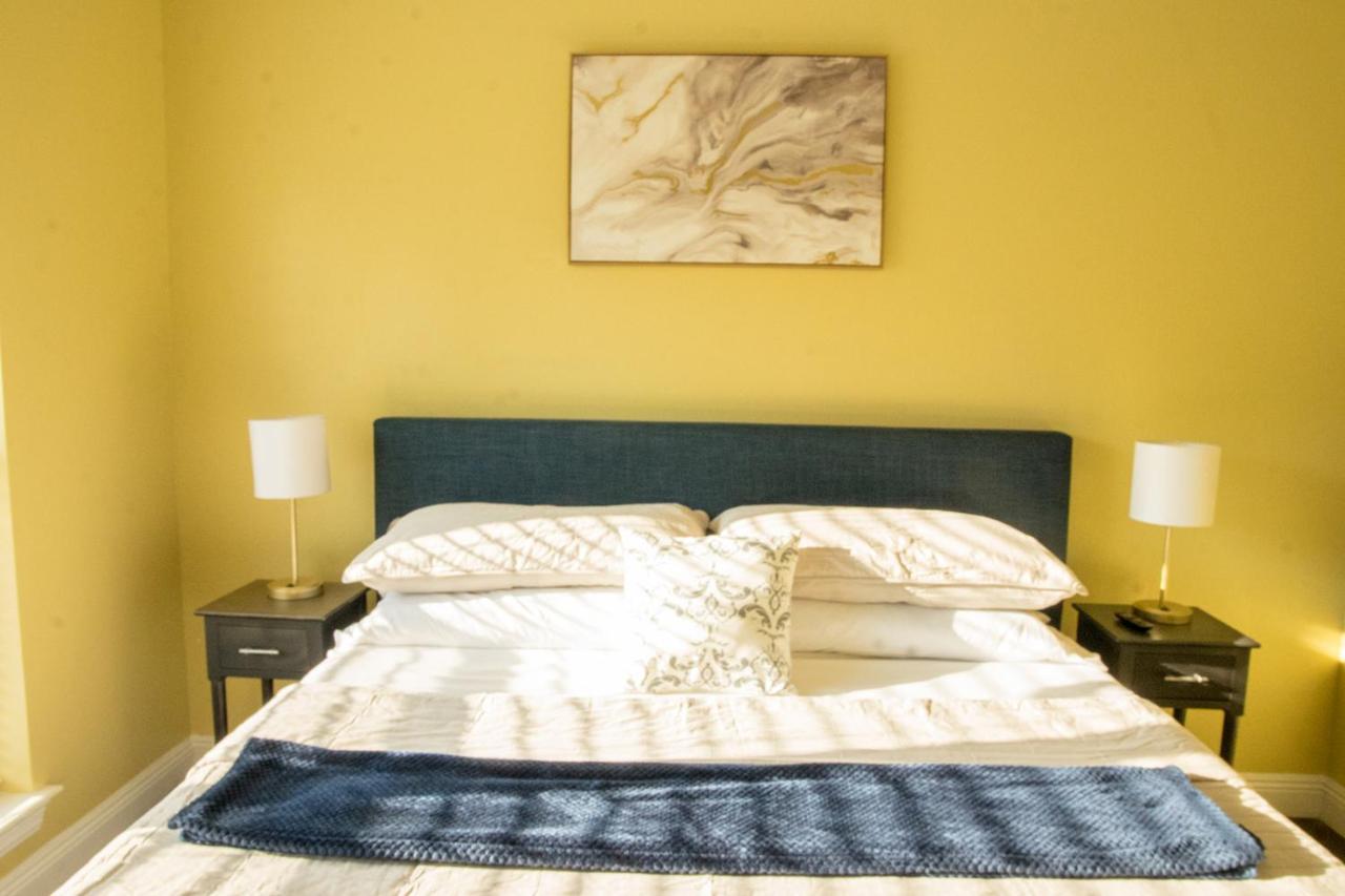 Serene 3Br Apartment 4Tvs Free Wi-Fi & Parking -E- Moss Point Exteriér fotografie