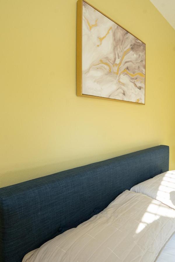 Serene 3Br Apartment 4Tvs Free Wi-Fi & Parking -E- Moss Point Exteriér fotografie