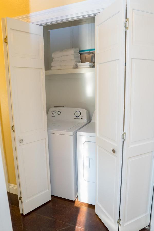 Serene 3Br Apartment 4Tvs Free Wi-Fi & Parking -E- Moss Point Exteriér fotografie